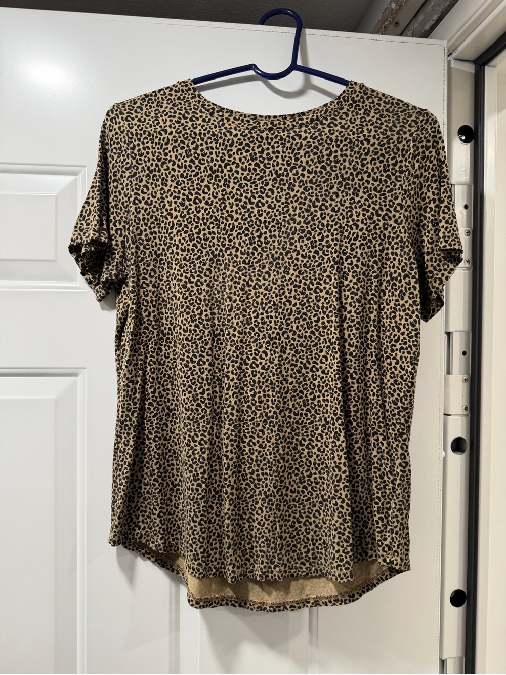 Old Navy Women’s Short Sleeve Leopard Print Shirt - Tan/Black